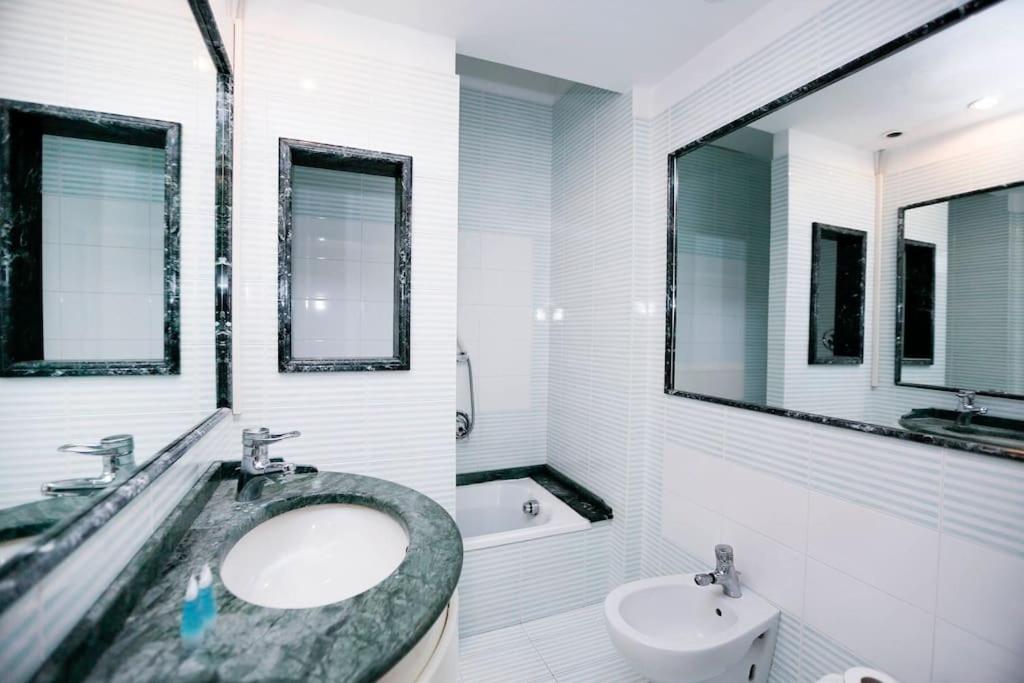 Blue Navona Two Bedroom Apartment - Topcollection Rome Exterior photo